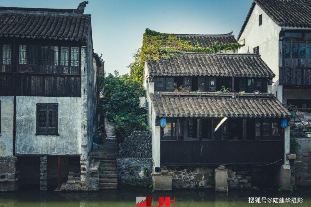 记者：巴尔德去芬兰接受手术，巴萨想冬窗补进签一名中场